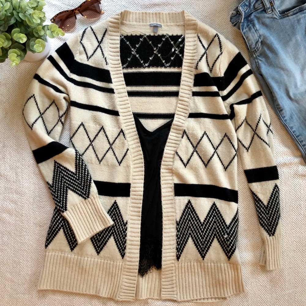Charlotte Russe Tribal Print Cardigan